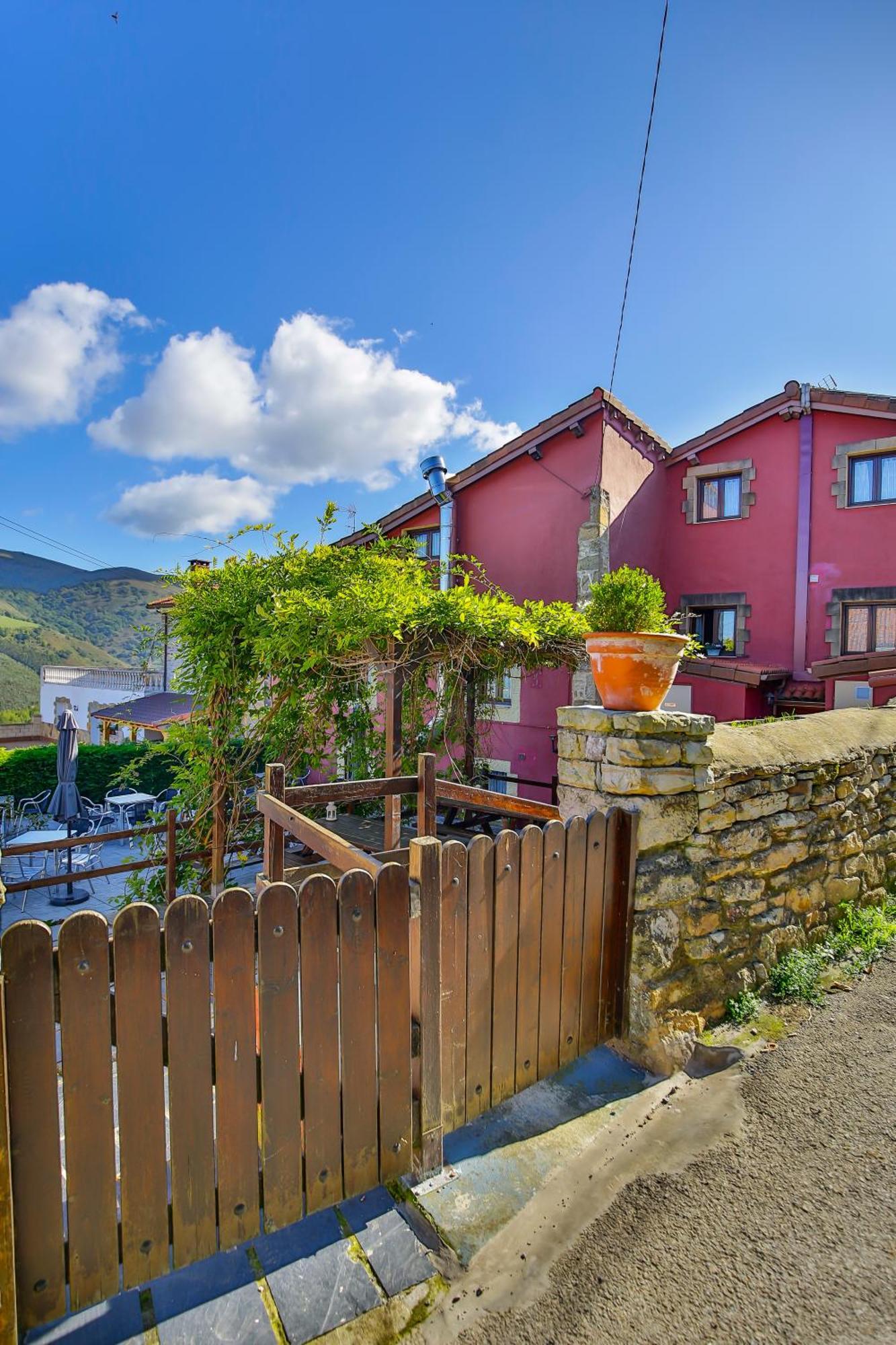 La Posada De Ojebar Rustica Rasines Dış mekan fotoğraf